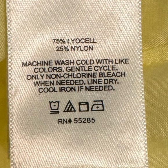 EXPRESS GATHERED SLEEVE HALF BUTTON UP SHIRT BLOUSE PASTEL YELLOW SIZE EUC - Picture 2 of 5